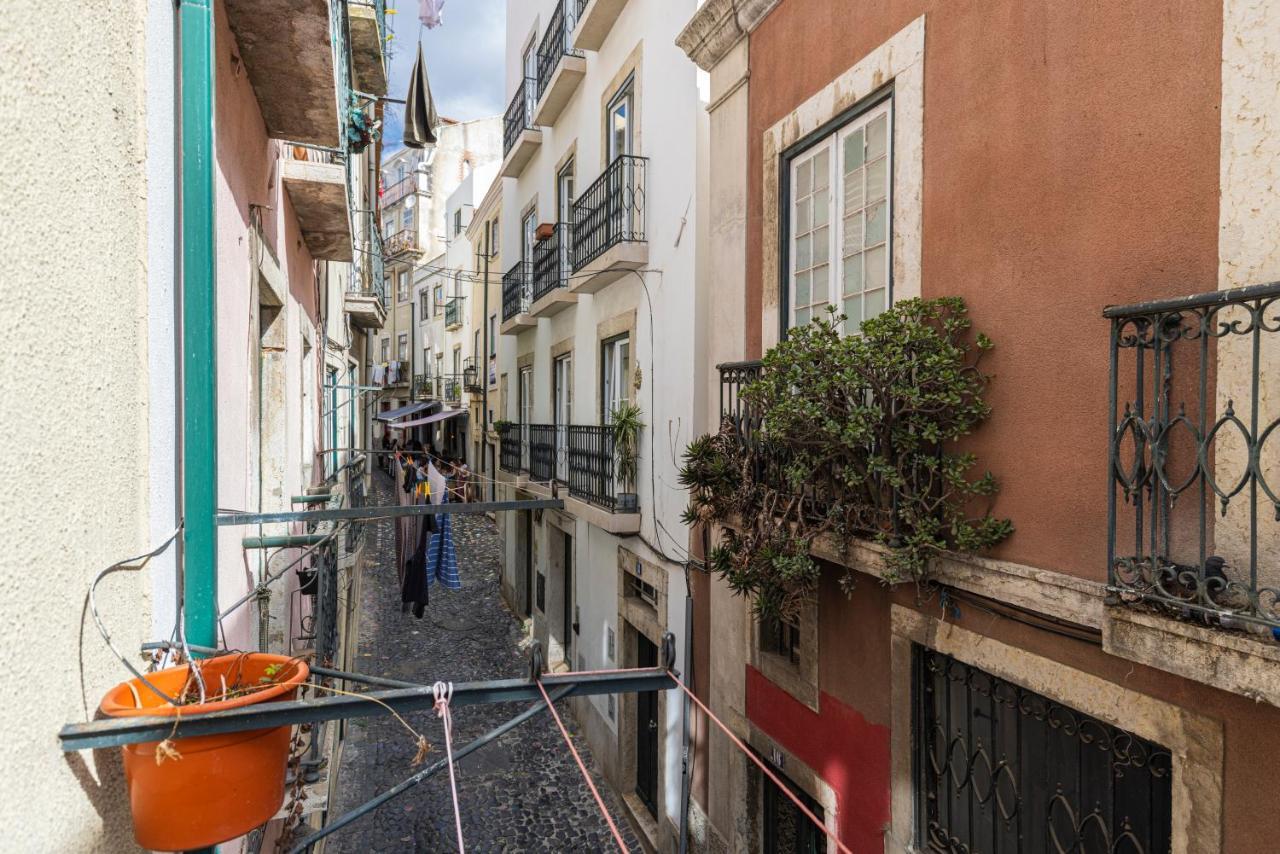 Alfama'S Heart Apartment By Lovelystay Lisboa Extérieur photo